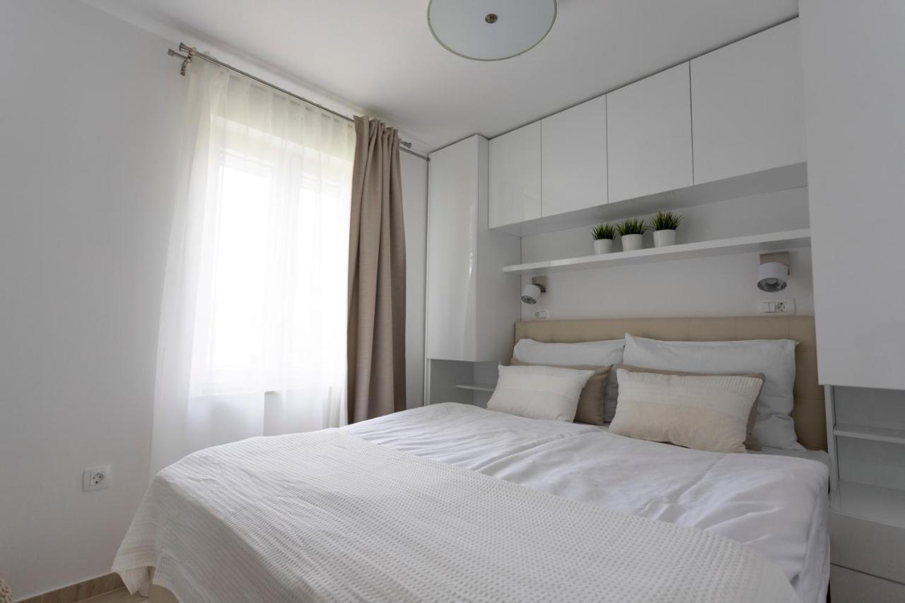 Luxury Mantinela Apartment Malinska Exteriér fotografie